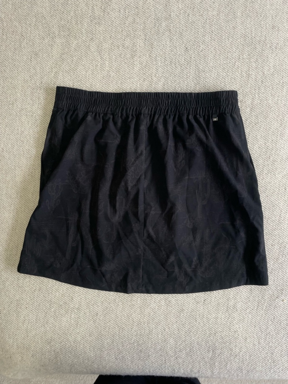 Fig Stretch Pull-On Skort with Subtle Jacquard Print - Picture 2 of 5